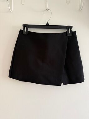 ZARA Black Faux Wrap Mini Skort